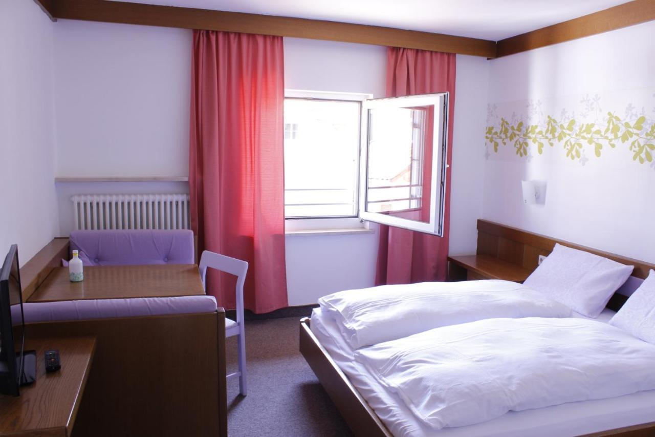 Zur Muehle Hotell Ora / Auer Exteriör bild